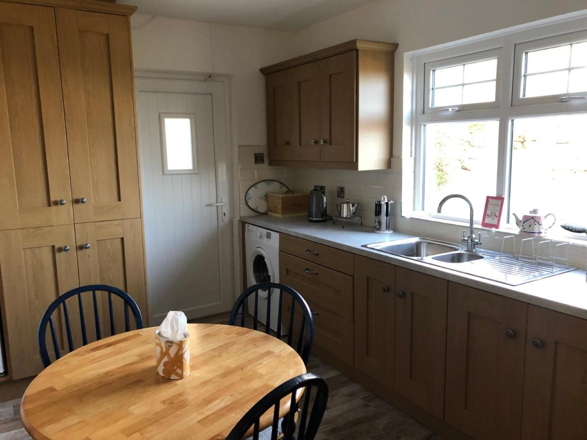 Carrick Lodge Mourne Mountains ニューリー エクステリア 写真