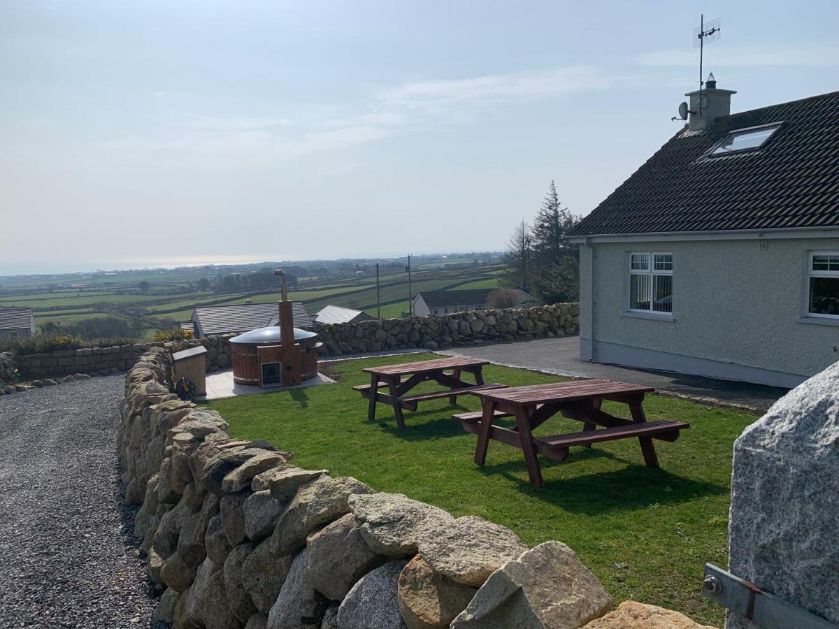 Carrick Lodge Mourne Mountains ニューリー エクステリア 写真